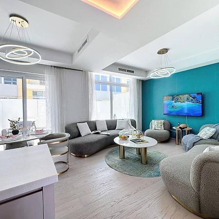 Key View - Aquilegia Villa, Damac Hills Dubai Bagian luar foto