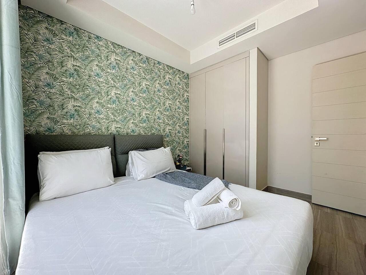 Key View - Aquilegia Villa, Damac Hills Dubai Bagian luar foto